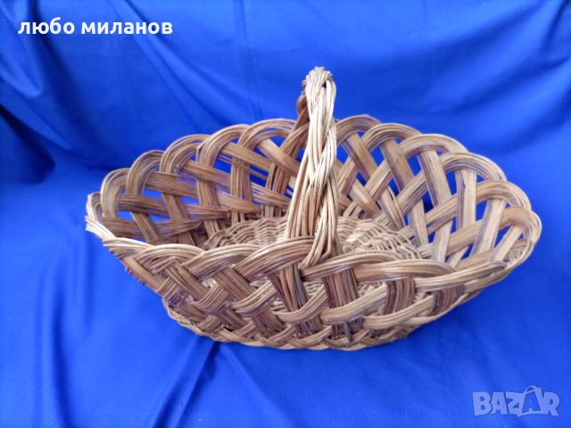 Плетена кошница, елипса, от едно време, снимка 1 - Антикварни и старинни предмети - 45463660