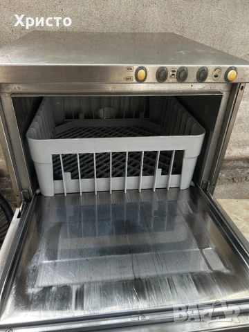 Продавам, снимка 5 - Обзавеждане за заведение - 50506687