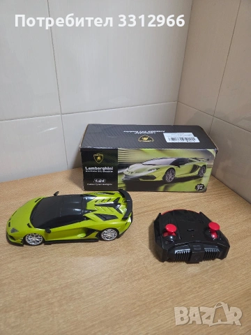 Чисто нова спортна кола(играчка) Lamborghini Aventador SVJ Roadster.  Мащаб: 1:24