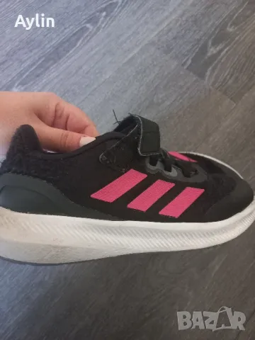 originalni adidas obuvki, снимка 4 - Маратонки - 48779302