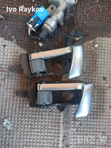 Дръжки врати , вътрешни за Hyundai Santa Fe II 2.2 CRDI 