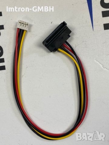 Кабел Cable SATA  ъглов 90° 15 pin женско към 4 pin женско, 20 cm, снимка 1 - Друга електроника - 45127884