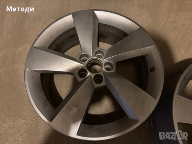 Джанти Skoda Fabia / Rapid 17 ОРГИНАЛНИ 2бр, снимка 3 - Гуми и джанти - 52505790