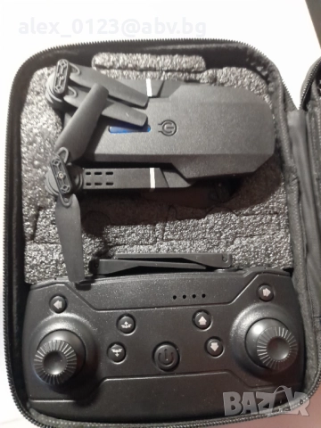 Сгъваем дрон Е88, снимка 3 - Дронове и аксесоари - 52895563