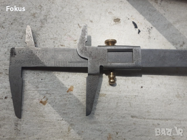 Стар английски марков малък шублер, снимка 2 - Антикварни и старинни предмети - 54183234