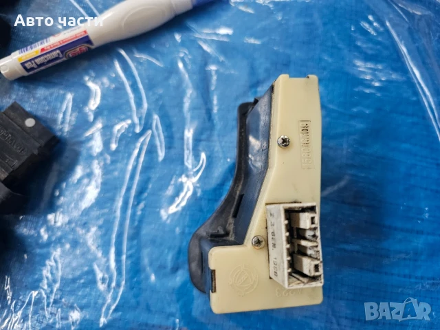 Бутон регулиране фарове Alfa Romeo 156 1.9 JTD 105 конски сили 156016309 , снимка 2 - Части - 51247123