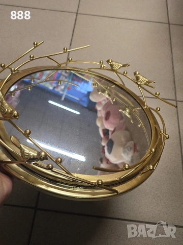 подноси , снимка 2 - Аксесоари за кухня - 53306725