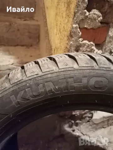 Продавам 1 брой зимна гума 205.55.16 KUMHO дот 2023, снимка 2 - Гуми и джанти - 48227788