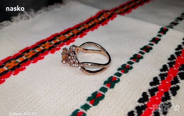 Дамски пръстен с морганит и циркони, снимка 6 - Антикварни и старинни предмети - 46432803