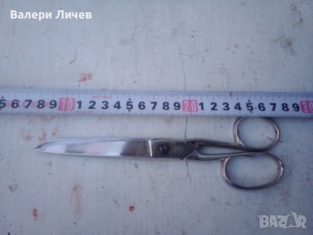 Професионални ножици , снимка 1 - Фризьорски принадлежности - 46417240