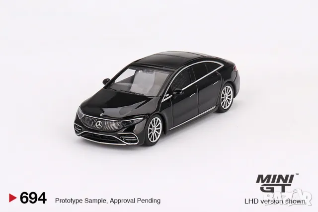 Mercedes-Benz EQS 580 4MATIC Black 2023 (LHD) 1:64 MINI GT, снимка 2 - Колекции - 48670850