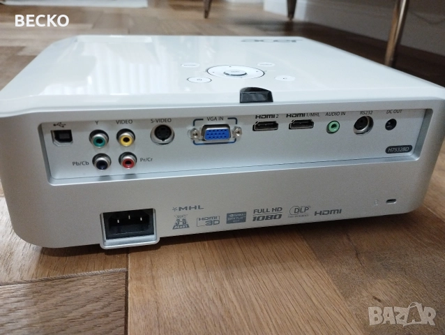 Проектор Acer H7532BD Full HD, снимка 4 - Плейъри, домашно кино, прожектори - 52915601