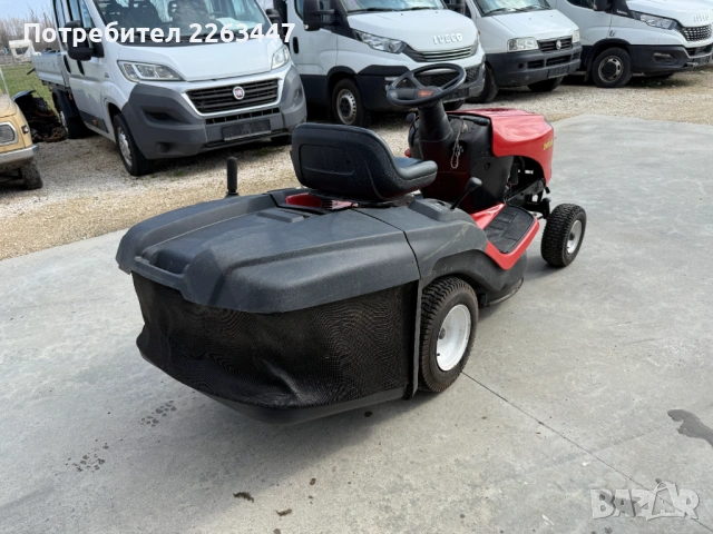 Тракторна косачка Hurricane -Briggs двигател !! Като нова !!, снимка 3 - Градинска техника - 54061558