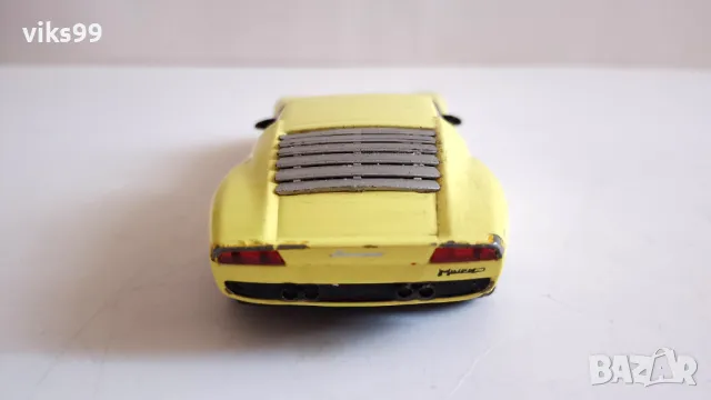 Lamborghini Miura - Mondo Motors 1:43, снимка 3 - Колекции - 47201098