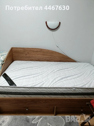 Продавам легло 