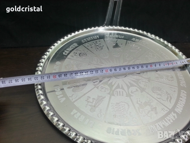 ретро метален поднос , снимка 2 - Антикварни и старинни предмети - 52542795