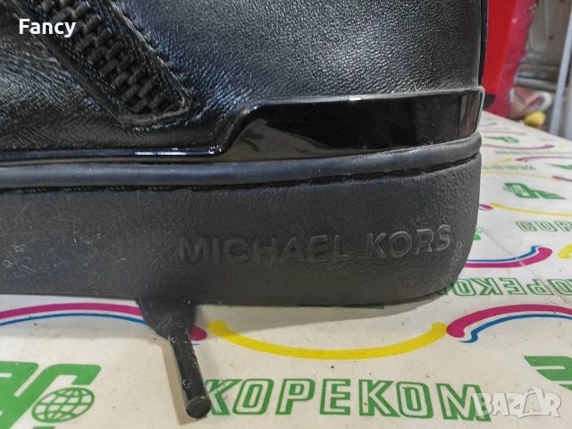 Страхотни сникърси Michael Kors 38,5, снимка 6 - Маратонки - 53329363