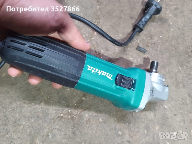 Ъглошлайф Makita GA5030, снимка 3 - Други инструменти - 52778075