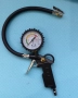 Аналогови манометри за налягане в гумите с пистолетна ръкохватка., снимка 2