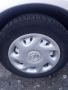 зимни гуми със железни джанти и оригинални тасове , снимка 1