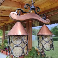 Красив старинен полилей от ковано желязо, дърво и красиви стъкленици и орнаменти , снимка 6 - Лампи за таван - 45435412