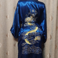 XL/XXL Синьо сатенено /халат /кимоно с бродерия дракон , снимка 8 - Нощници - 45011502
