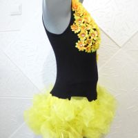 Детска рокля за латино танци с 3Д цветя ., снимка 3 - Детски рокли и поли - 45388853