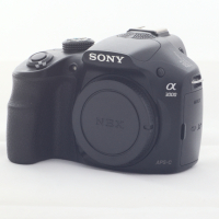 Sony A3000 като нов, снимка 2 - Фотоапарати - 45059764