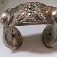 Сребърна гривна рогатка, снимка 1 - Антикварни и старинни предмети - 45766719