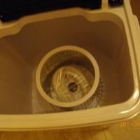 Продавам  нова  мини  пералня, снимка 2 - Перални - 45408366