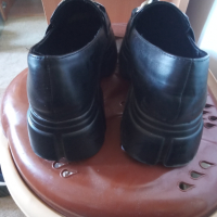 Лоуфъри, снимка 2 - Дамски ежедневни обувки - 45041757
