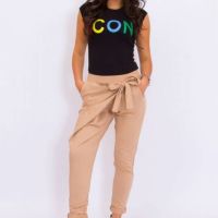 Ефектен панталон с премятане, цвят беж, снимка 3 - Панталони - 45109140
