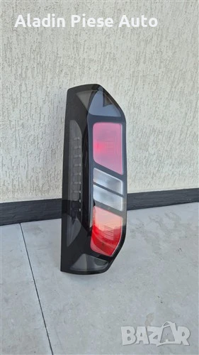 Стоп лампа задна лява Ford Transit Custom година 2023 2024 2025 код PZ3113405AD, PZ31-13405-AD , снимка 1