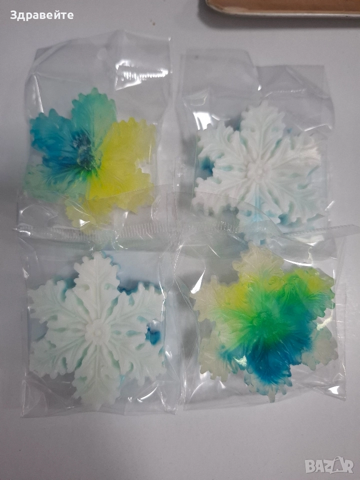 Коледни глицеринови сапунчета с аромат на ябълка, канела и джинджифилови бисквитки , снимка 1