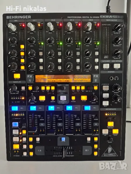 професионален мишпулт миксер с ефекти BEHRINGER DDM4000 DJ, снимка 1