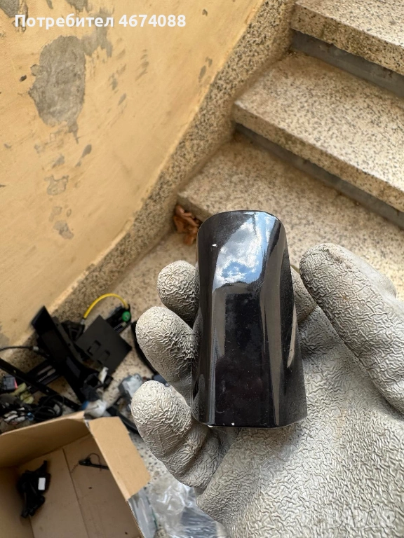 Малката неподвижна част на външната дръжка на врата на Range Rover Evoque само за 30лв. BJ32-224A44, снимка 1