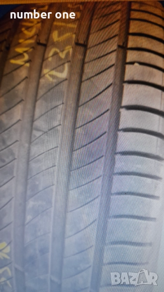 Гуми 235 55 18 миш, снимка 1