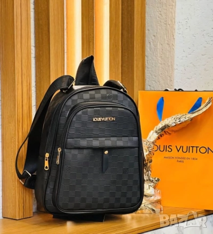 раници pinko Michael kors guess Louis Vuitton , снимка 5 - Раници - 52112612