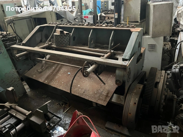 Гилотина делта 4 мм на 2метра широчина