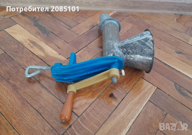 Мелачка за домати, снимка 2 - Други стоки за дома - 52824857