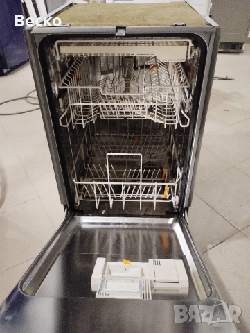 съдомиялна MIELE 45см.За Пълно Вграждане, снимка 7 - Съдомиялни - 53808149