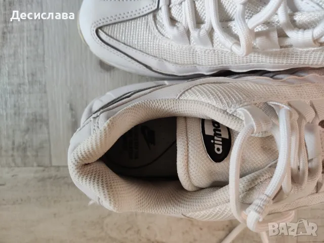 Дамски маратонки NIKE AIR MAX 95, снимка 3 - Маратонки - 47156224