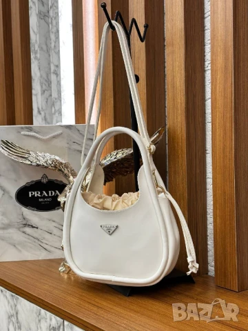 чанти prada, снимка 6 - Чанти - 51427758