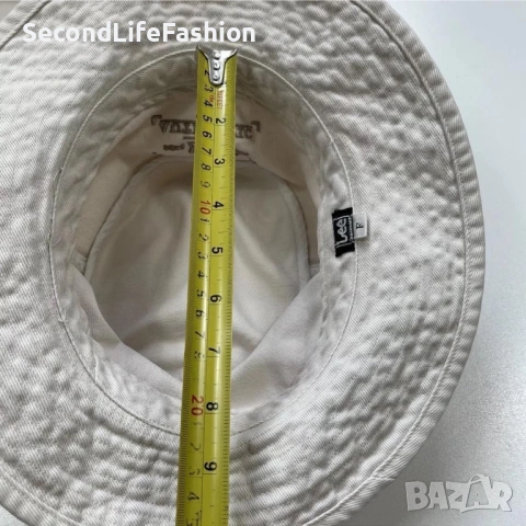 Винтидж шапка Lee с периферия бяла , снимка 2 - Шапки - 53731306
