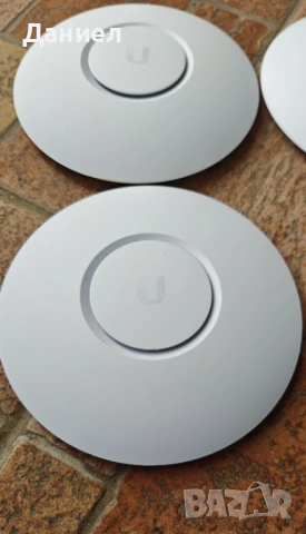 Ubiquiti UniFi UAP-AC-Lite access point, снимка 4 - Мрежови адаптери - 53400060