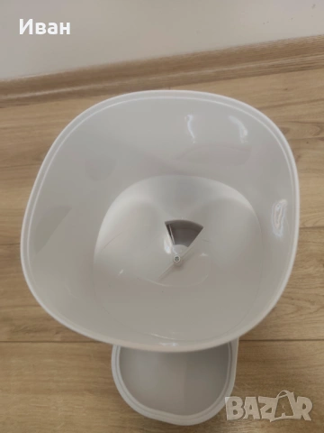 Продавам автоматична хранилка за домашни любимци , снимка 4 - Други стоки за животни - 53652652