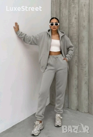 Дамски Ватирани Комплекти с Камъчета 🤍, снимка 2 - Спортни екипи - 52427550