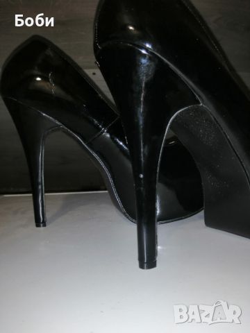 Лачени обувки на ток, снимка 6 - Дамски обувки на ток - 46415672