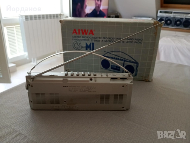 Aiwa CS-M1- мини Boombox, снимка 4 - Радиокасетофони, транзистори - 51618444