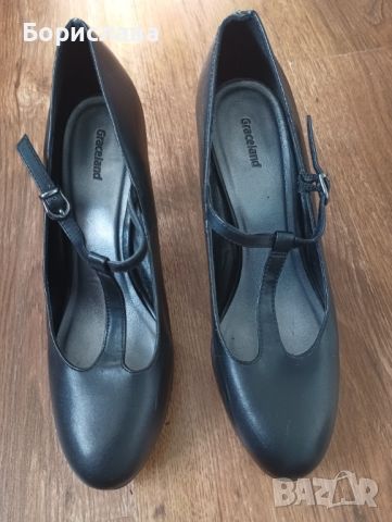 Обувки , снимка 3 - Дамски елегантни обувки - 45117575